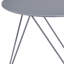 Table d'appoint à base géométrique en métal