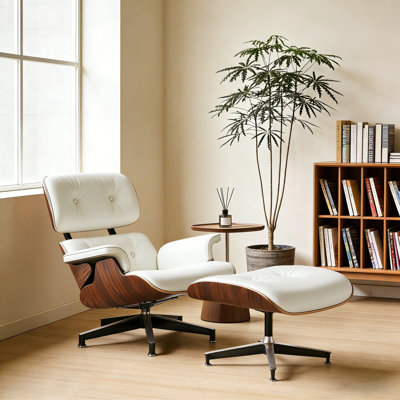 Fauteuil rembourré en cuir avec repose-pieds Modern