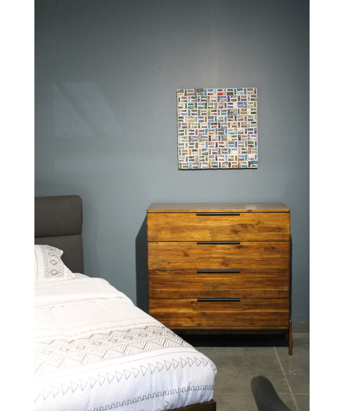 Lisbeth 41" Acacia Dresser