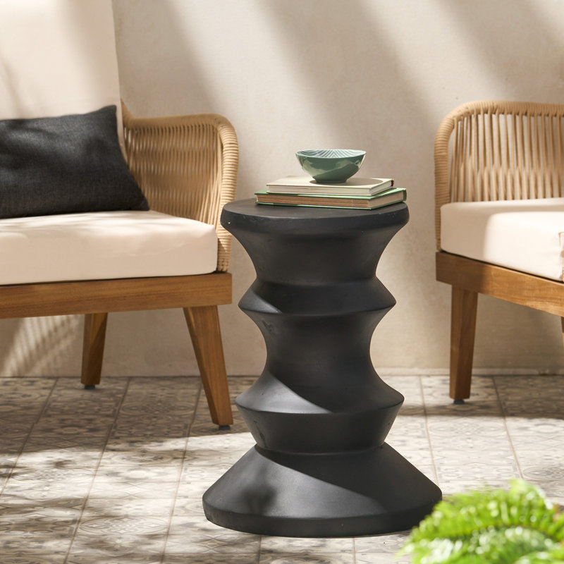 TABLE CAFÉ EAGLEWOOD