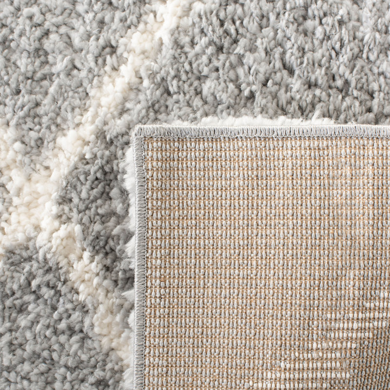 Keana Geometric Gray/Cream Area Rug, Runner 2'3" x 5'3"