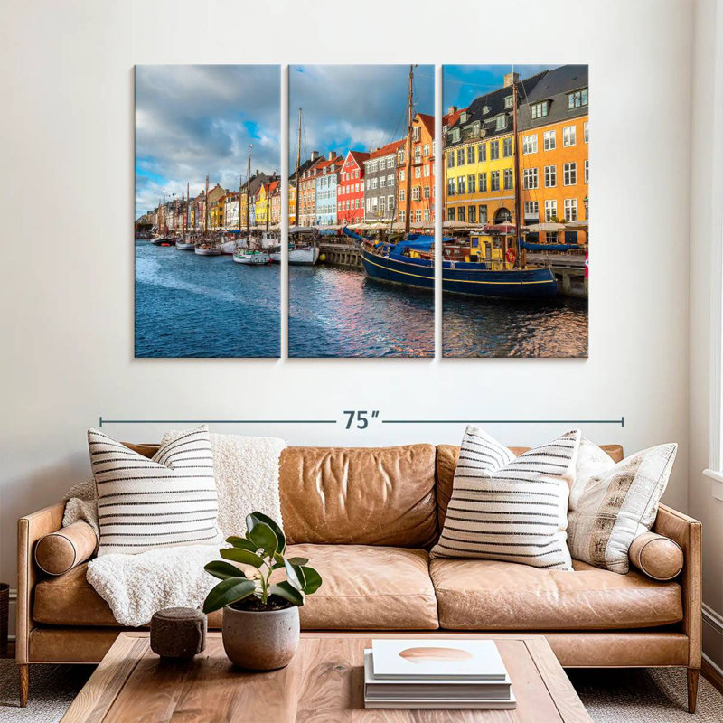 Hannes Nyhavn Port Copenhagen, H 42 po x l 65 po