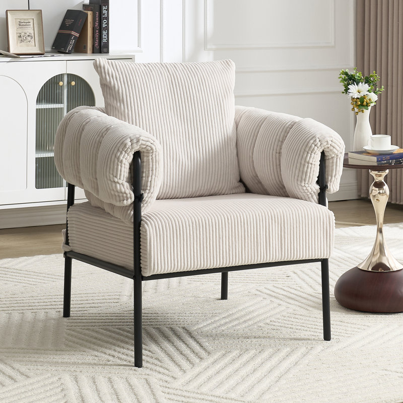 Confortable chaise rembourrée avec pieds en métal doré pour le salon et le vestiaire, avec molleton de style moderne