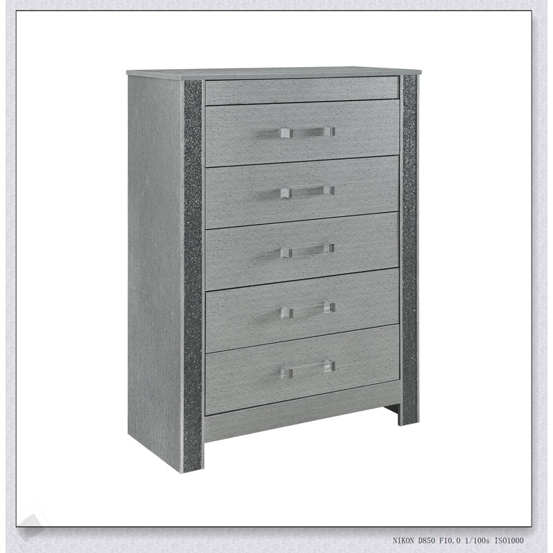 Commode argentée avec compartiment caché Lorenzo pour un rangement sûr et élégant des bijoux, parfaite pour toute coiffeuse.