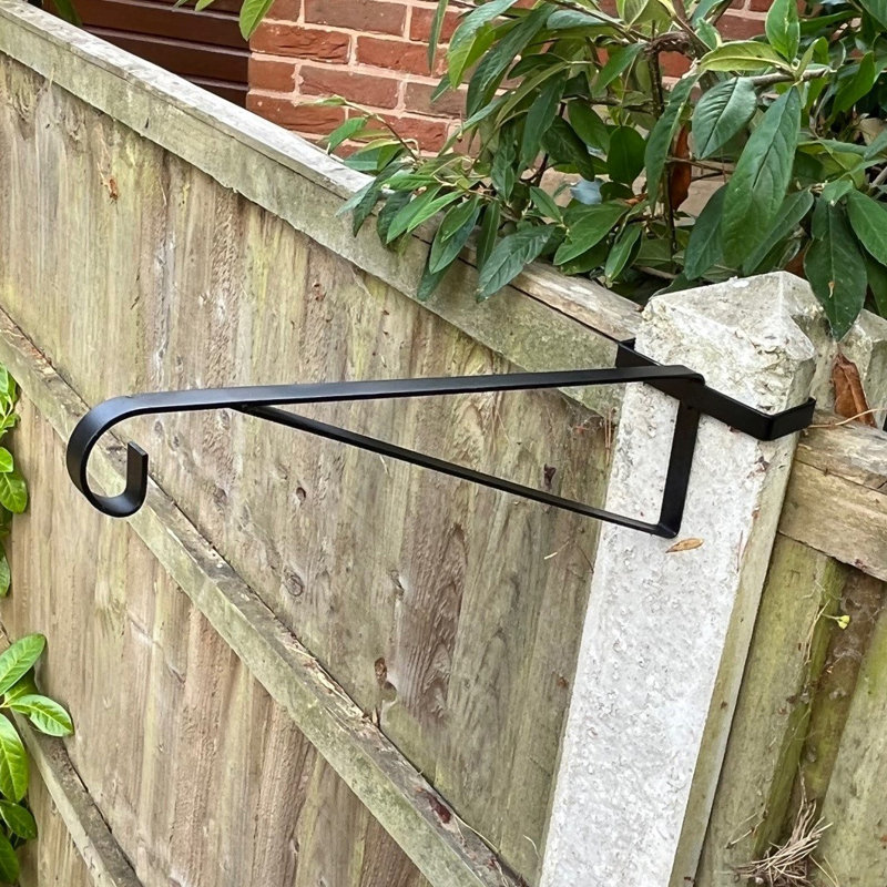 Amorah Metal Hook Plant Stand