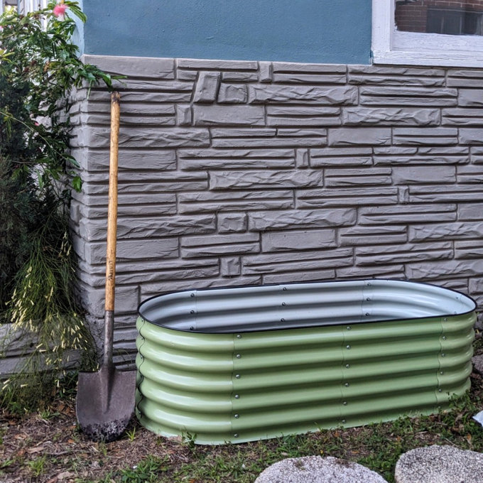 Adker 5 ft x 2 ft Metal Raised Garden Bed - Green