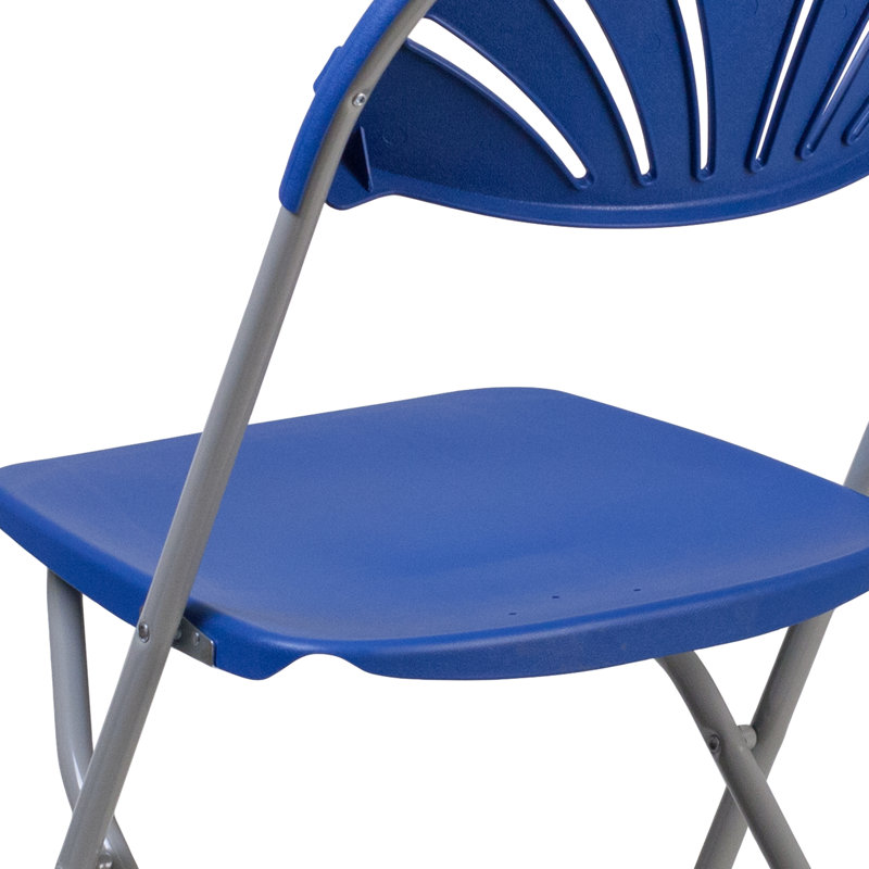 Chaise en plastique à dossier ventilé d'une capacité de 650 lb, Bleu