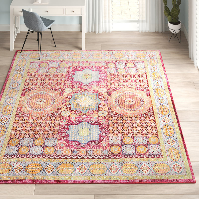 Maggie Oriental Polyester Rug, Rectangle 5'1" x 8'