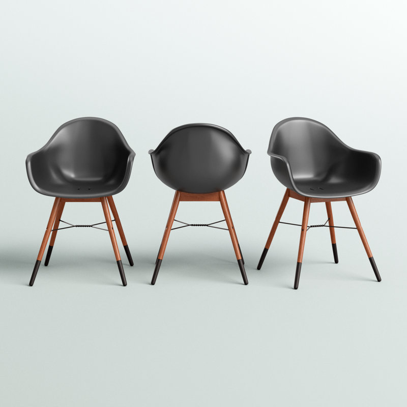 Ensemble de chaises noires avec coussins Karg