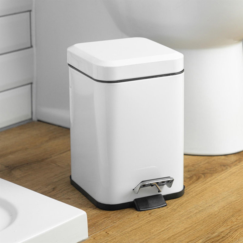 Harbour Housewares 3L Square Bathroom Pedal Bins, White