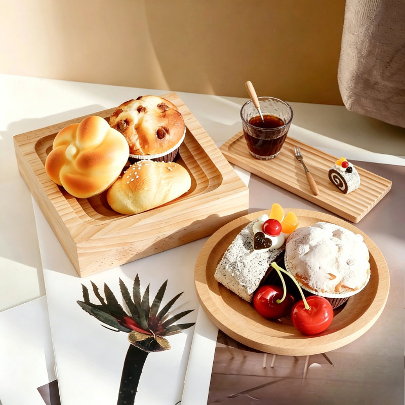 3 plateaux décoratifs en bois de pin naturel, 3 plateaux de service et de charcuterie multifonctionnels pour table basse, tablette de cuisine et décoration intérieure (1 ronde + 1 carrée + 1 rectangulaire)