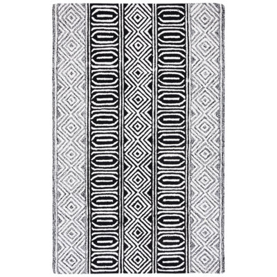 Icia Hand Tufted Performance Geometric Rug