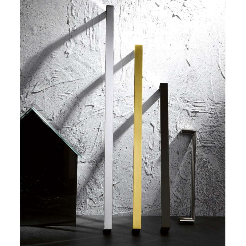 Poignée barre Newton 6 3/10 Center To Center, Chrome poli