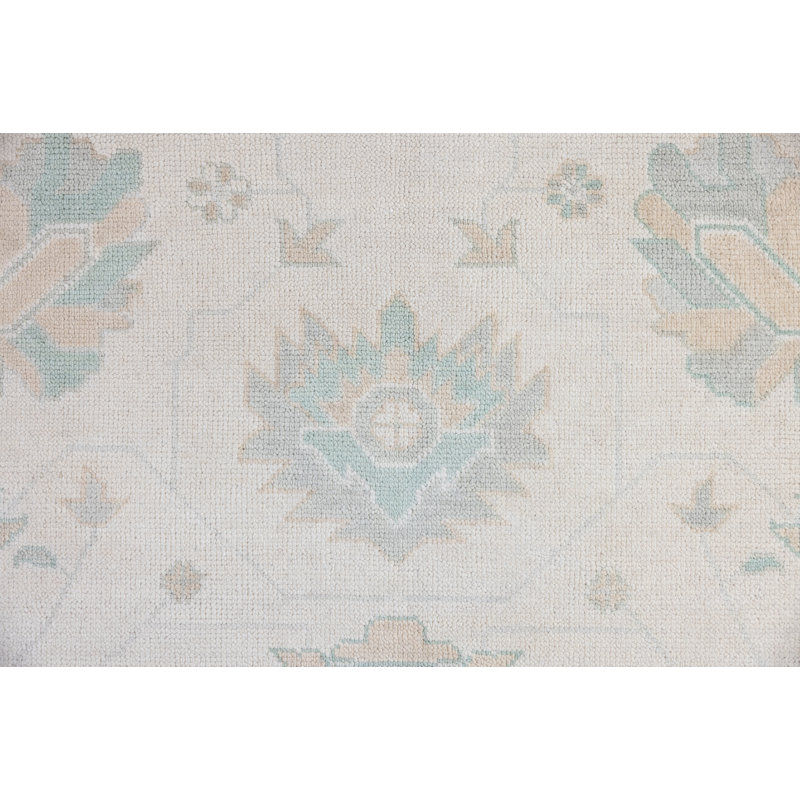 Weezie Hand Knotted Wool Oriental Area Rug, Rectangle 10' x 14'