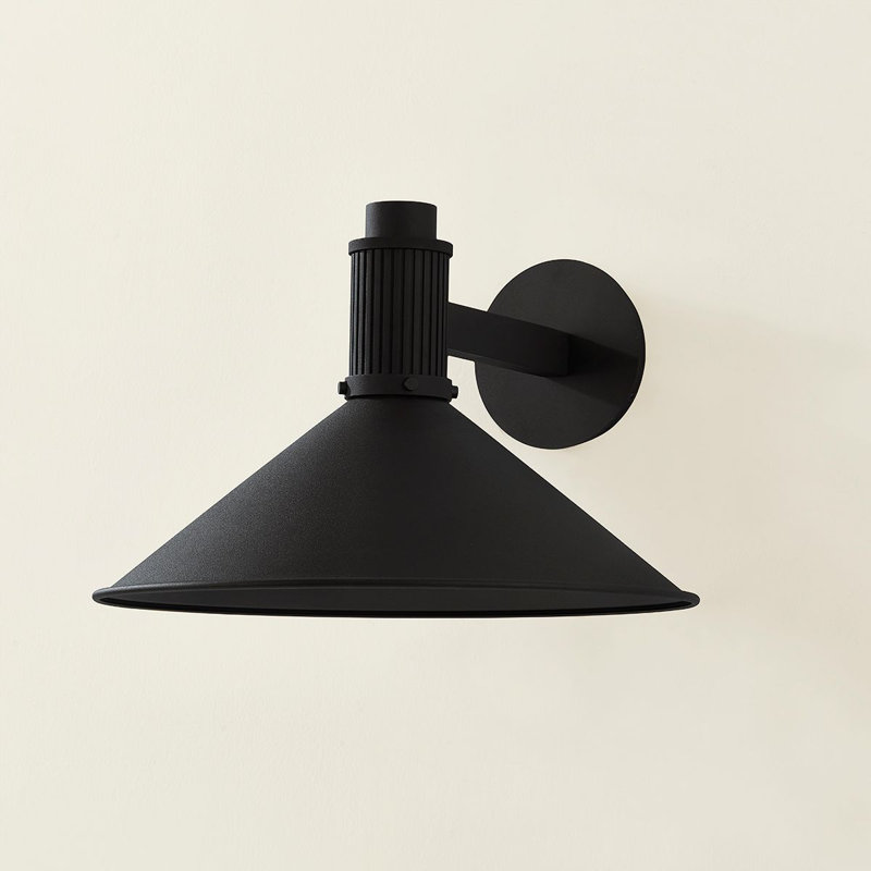 Elani 1 Light Exterior, 10.5" H x 15" W x 15" D