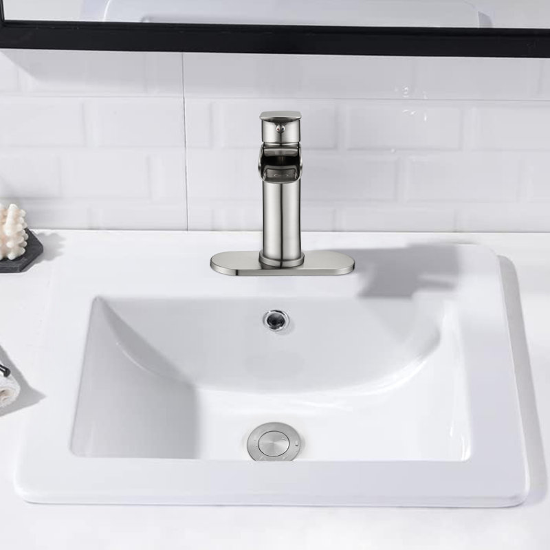 Robinet pour salle de bain à poignée simple avec cascade et bec, Nickel brossé