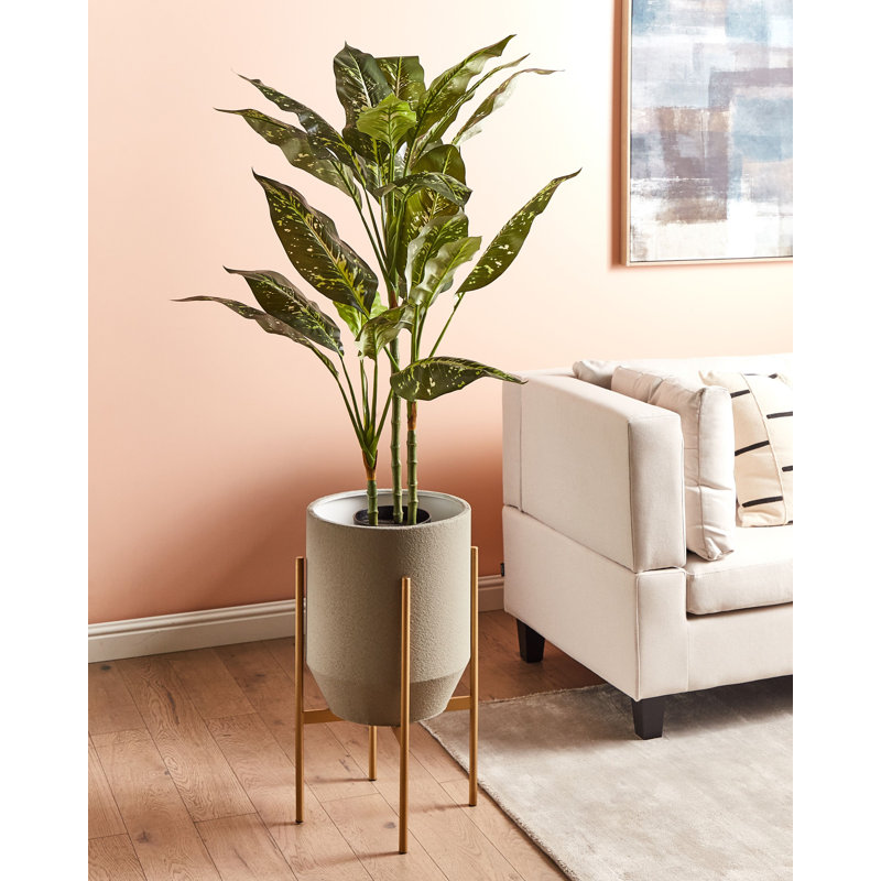 Mylah Metal Pot Planter