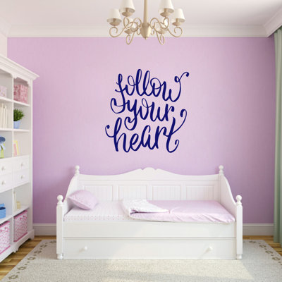 Décalcomanie murale en forme de coeur