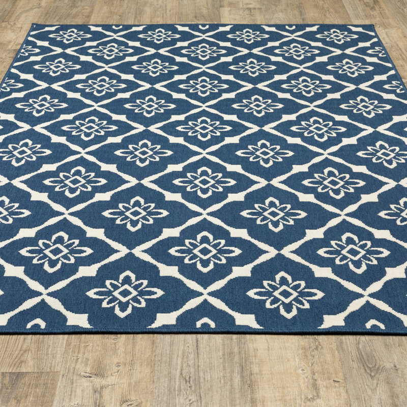 Deltana Floral Indoor / Outdoor Rug, Rectangle 8'6" x 13'