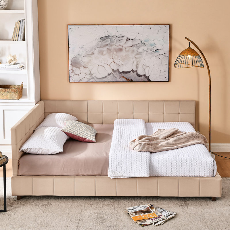 Grand lit avec revêtement en velours rose pour une chambre à coucher confortable et un accoudoir de lit de jour, Rose