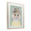«Playful White Cat with Flowers», reproduction encadrée sous verre, design par Mia Charro