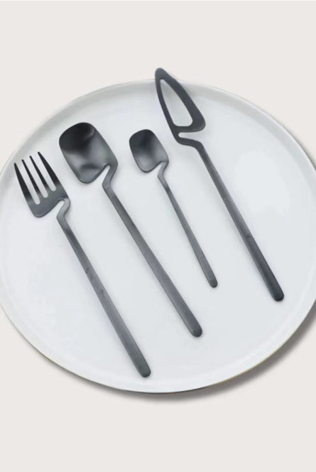 Khopesh Iron Flatware