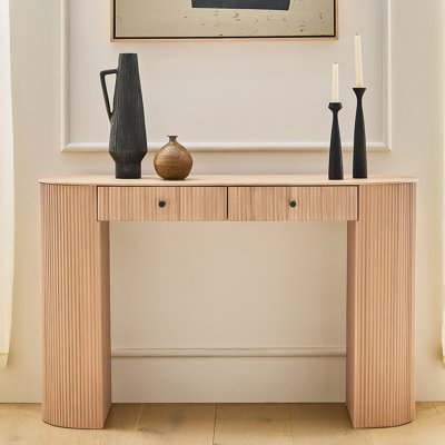 Console moderne de style nordique