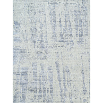 Area Rug in Light Blue/Gray
