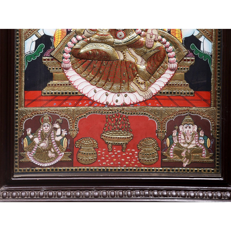Devi Gajalakshmi | Couleurs traditionnelles avec or 24 carats