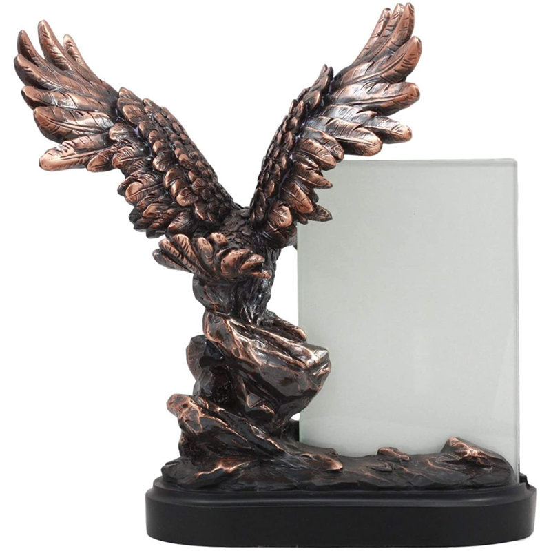 Figurine Jonesha