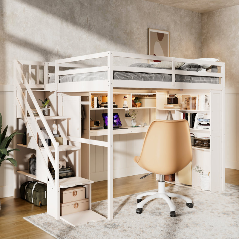 Lit mezzanine beige avec garde-robe intégrée, bureau d'étude, rangement ouvert et lumières à DEL, configuration d'espace pour les chambres d'adolescent et chambre à coucher double