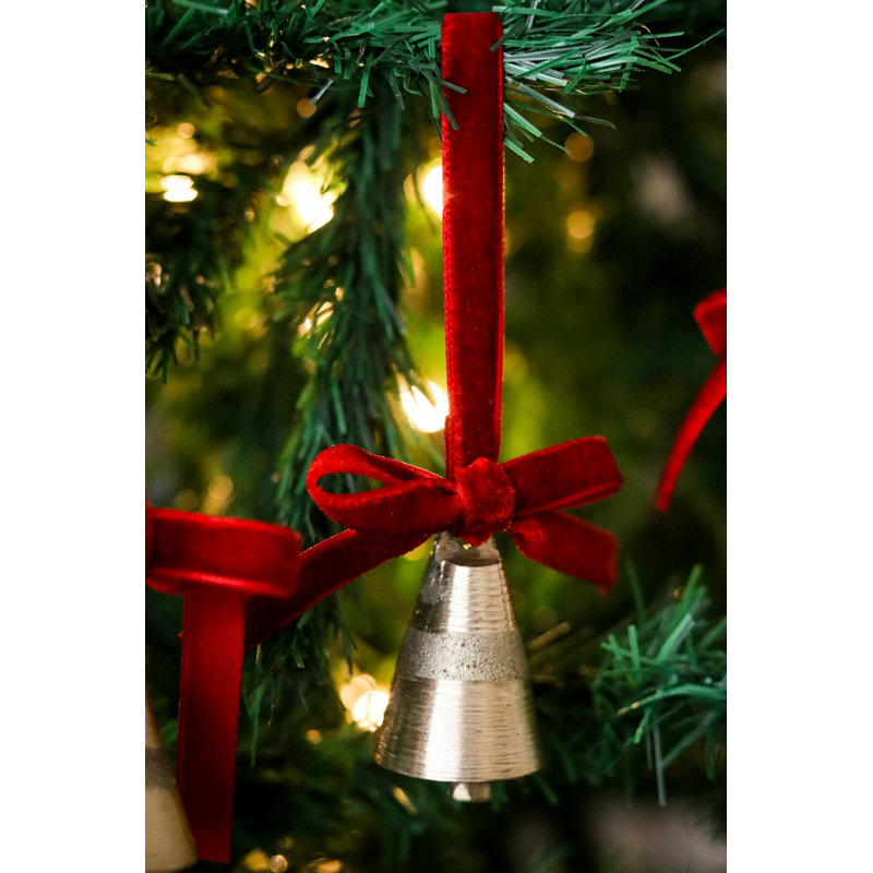 Élégante décoration d'arbre de Noël en velours rouge, 2,0 x 4,7 pouces | 100% velours | Parfait décor des Fêtes pour l'esprit festif | Idéal pour les cadeaux et la décoration intérieure, qualité supérieure et texture douce
