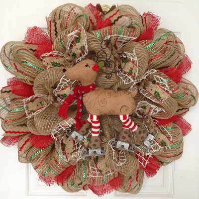 Christmas Wreath With Skating Reindeer