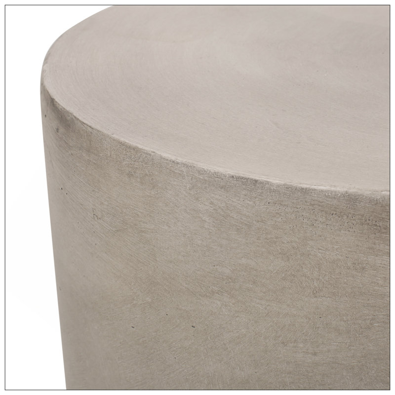 Table d'appoint d'extérieur en béton léger, gris clair