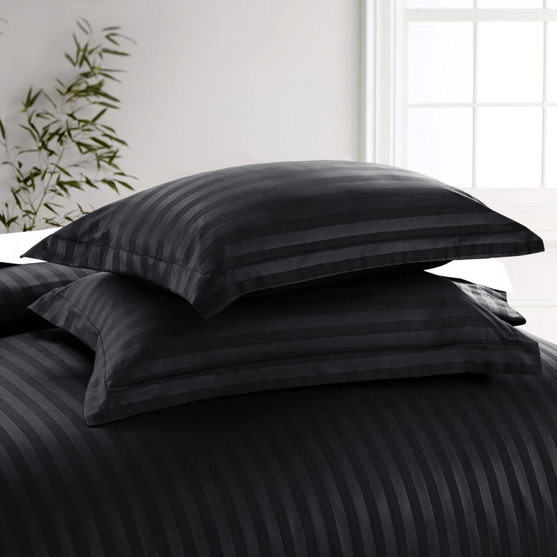Microfiber 250 TC Reversible Complete Stripe Duvet Cover Set with Pillowcases, Black