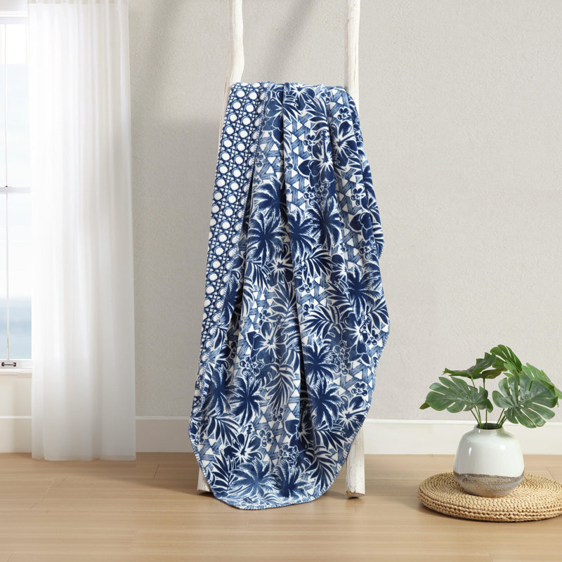 Lanikai Fronds Blanket, King, Blue/White