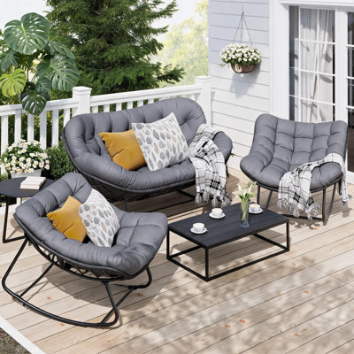 Ensemble de chaises berçantes d'extérieur 3 pièces avec double siège et coussin Papasan | Mobilier de patio à structure en métal d'une capacité de 800 lb pour 4 personnes et détente dans le jardin
