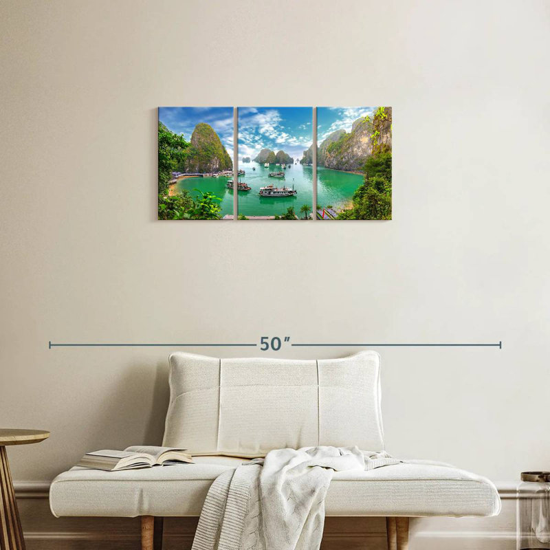 Gillard, baie d'Halong, Vietnam, H 15 po x l 32 po