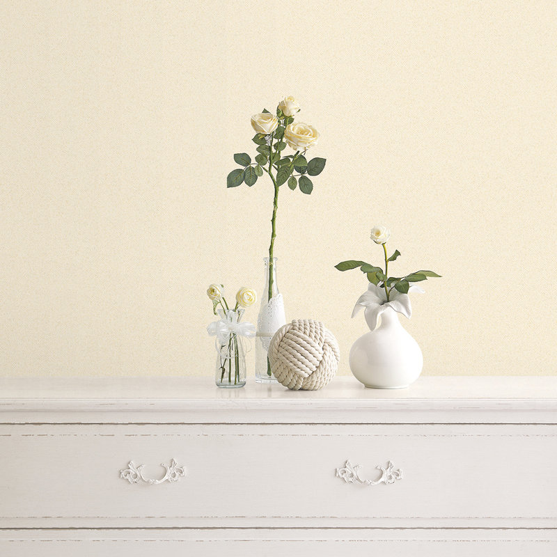 Tahir 1m x 52.8cm Satin Wallpaper Roll, Yellow