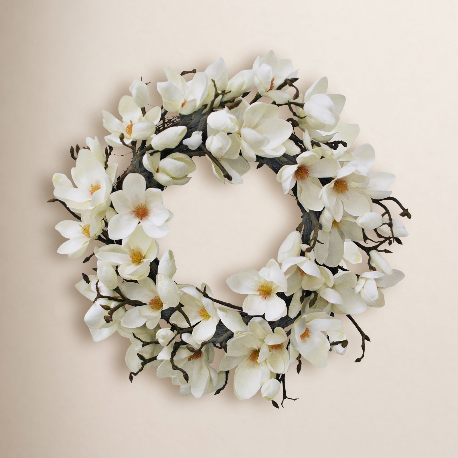24" Handcrafted Magnolia No Holiday Wreath