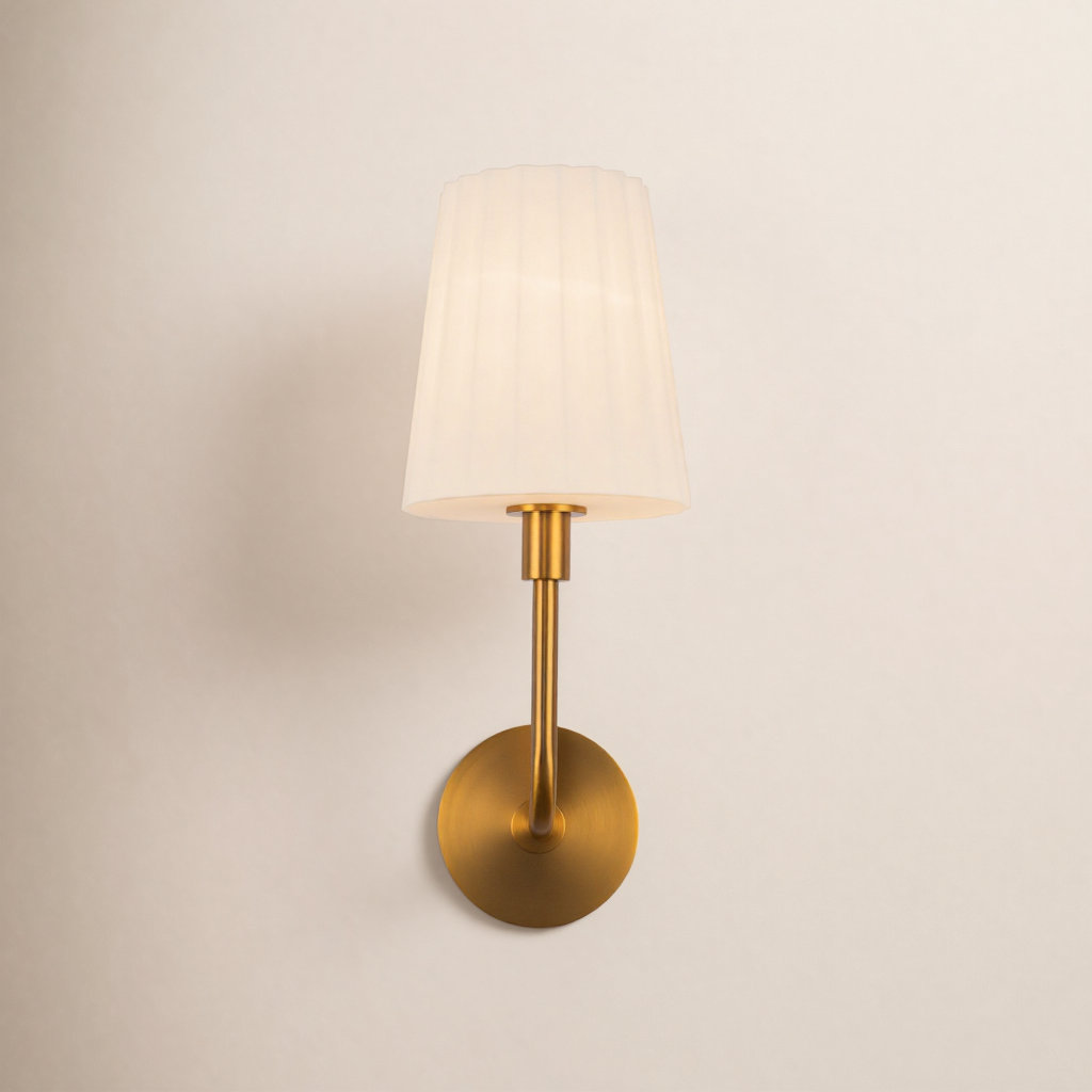 Tindra Single Ribbed Bath Sconce, Aged Gold