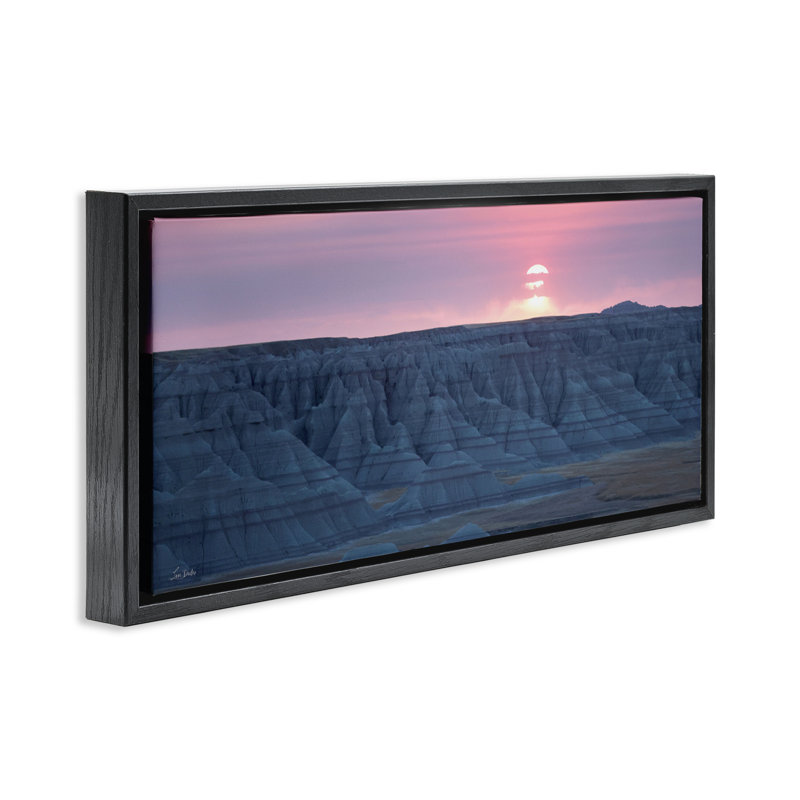 Cadre flottant Sunrise Symphony Sky, design par Lori Deiter, H 11 po x l 25 po, Cadre flottant noir de jais