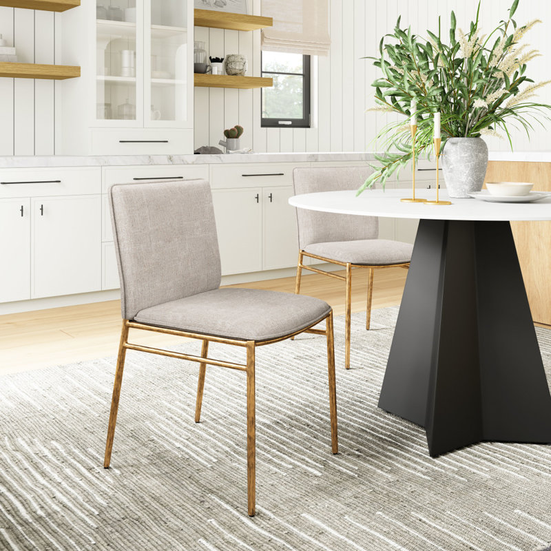Chaise d'appoint de salle à manger rembourrée beige et dorée