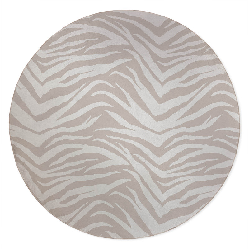 Zebra Patch Non-Slip Outdoor Rug, Round 5'