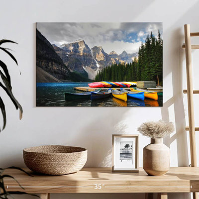 Mehar Colourful Canoes At Moraine Lake