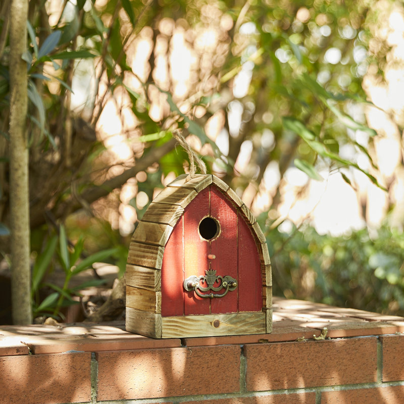 Maison d'oiseaux 9 po x 7 po x 4 po Amrhein