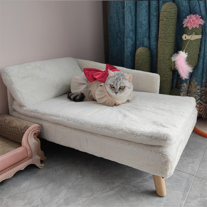 Casheena Orthopedic Fleece Pet Bed, Medium (31.5" W x 20" D x 15.3" H)