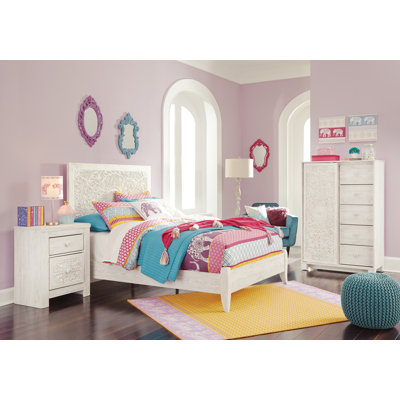 Paxberry Panel Bed, Chest and Nightstand