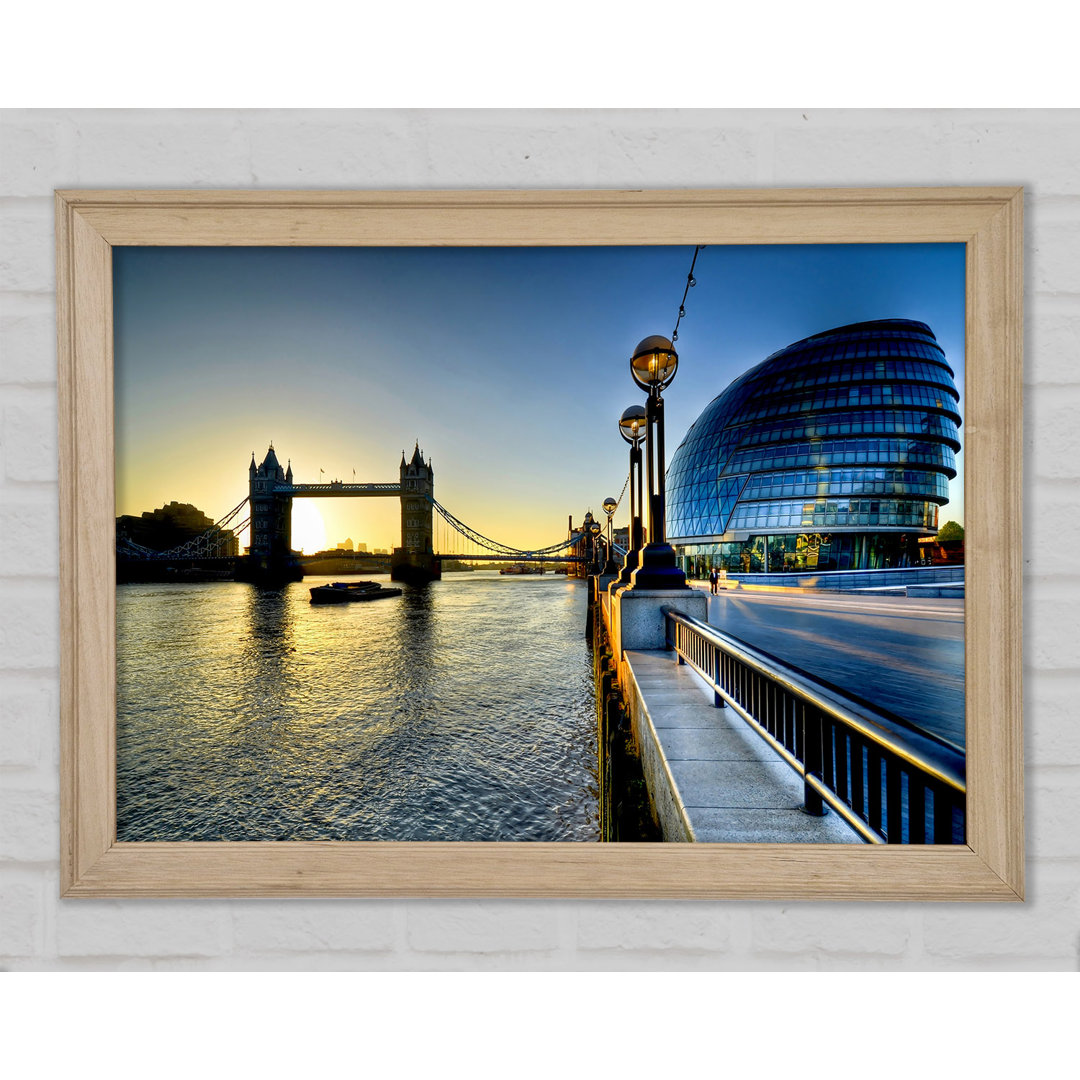 London Tower Bridge Sonnenuntergang - Einzelner Bilderrahmen Kunstdrucke