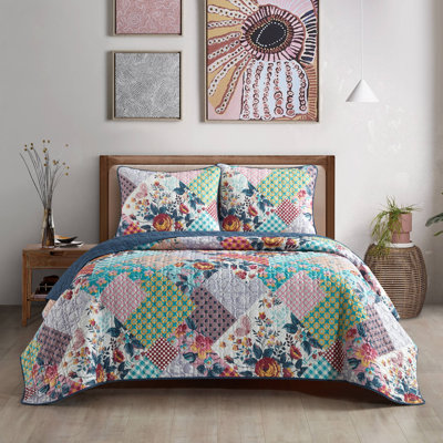 Libby Multi-Colour Microfiber 3 Piece Quilt Set
